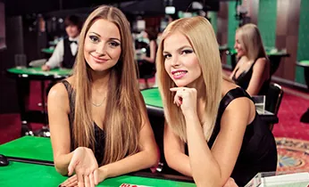 Hình ảnh đội ngũ hỗ trợ khách hàng chuyên nghiệp của hdbet casino
